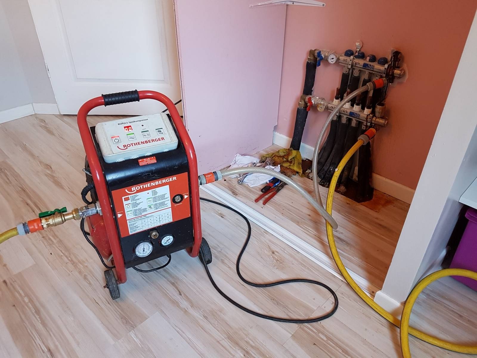 Ümraniye Kazım Karabekir Vaillant Hermetik Şofben Kombi Bakımı